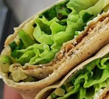Crispy Pancake with Lettuce