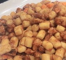 Beef Tenderloin Stir-Fried Rice Noodles