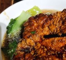 Braised Pork Chop Noodles