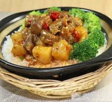 Beef and Potato Clay Pot Rice