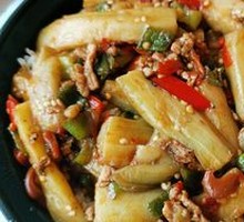 Stewed Eggplant in Wooden Bucket Rice