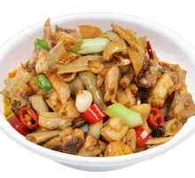 Stir-Fried Pork with White Chilies
