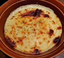 Cheesy Baked Mashed Potatoes