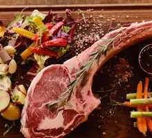 Australian Angus Tomahawk Steak