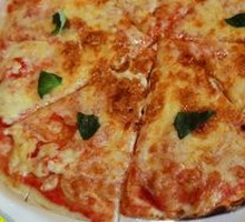 Classic Margherita Pizza