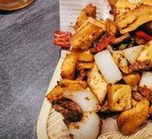 Jiang Shu Shu Naan Stir-Fry