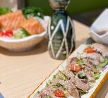 Classic Xuelong Beef with Seasonal Vegetables