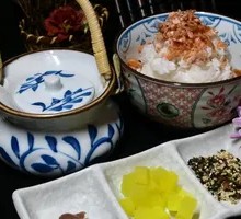 Salmon Tea-Brewed Rice