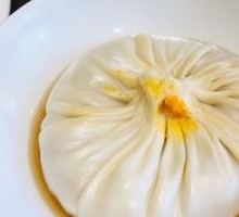 June Yellow Pure Crab Filling Soup Buns