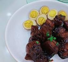 Three Grains Three Reds Braised Pork