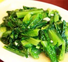 Stir-Fried Bitter Melon Leaves