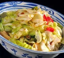 Hand-Tossed Cabbage