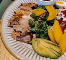 Lemongrass Chicken Energy Salad