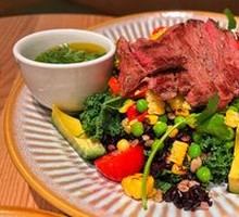 Vibrant Veggie Beef Salad
