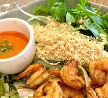 Thai Shrimp Bowl with Spicy Lime Water