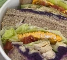 Whole Wheat Purple Sweet Potato Pan-Fried Chicken Sandwich