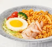 South American Shrimp Meat Sauce Pasta