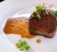 Charcoal-Grilled Beef Ribs with Seasonal Vegetables