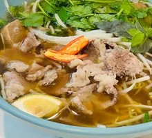 Vietnamese Beef Noodle Soup (Pho)
