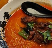 Herb Tomato Pork Cartilage Noodles