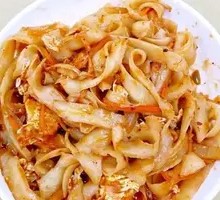 Egg Stir-Fried Knife-Sliced Noodles