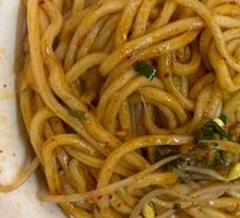 Oil-Poured Noodles
