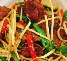 18-Second Stir-Fried Pork Liver Noodles