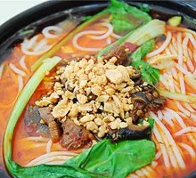 Pickled Cabbage and Pepper Frog Legs Sour and Spicy Noodles