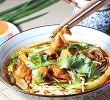Tofu and Intestine Noodles