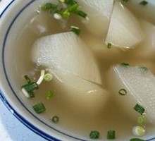 Clear Soup with White Radish