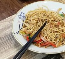Stir-Fried Pork with Green Pepper Noodles