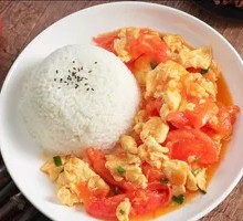 Tomato and Egg Fried Rice
