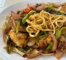 Private House Spicy Chicken Noodles