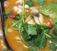 Green Pepper Sauce Frog Leg Noodles