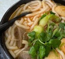 Sour Spicy Potato Noodles in Clay Pot