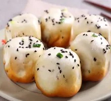 Fresh Pork Pan-Fried Dumplings