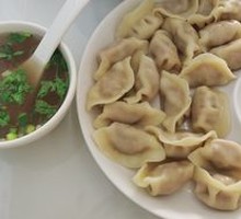 Chinese cabbage and pork dumplings