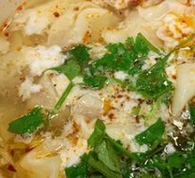 Braised Wonton in Clay Pot