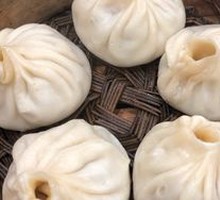 Crab Roe Steamed Bun