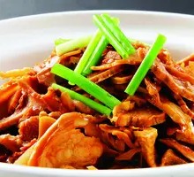 Wild Bamboo Shoot Braised Pork