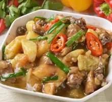 Stewed Chicken with Potatoes