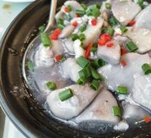 Stone Pot Crab Paste with Taro