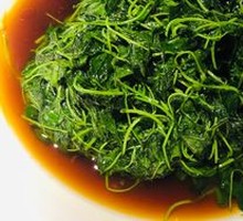Braised Watercress with Wine