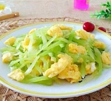 Stir-fried Lettuce with Eggs