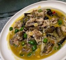 Frog and Eel Stir-fry