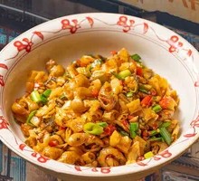 White Pepper Stir-fried Intestines