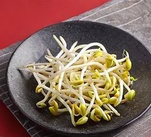 Bean sprouts