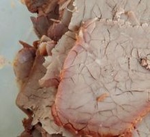 Sauce-Flavored Beef Tenderloin