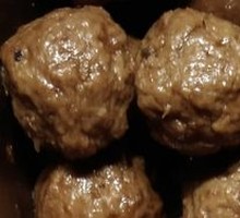 Beef tendon meatballs