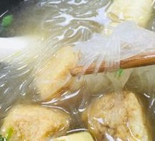 Fried Tofu with Vermicelli Soup